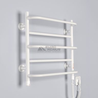 ТЁПЛЫЙ МИР Полотенцесушитель электрический правосторонний Комфорт S.1 white (495х435х145 мм)