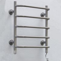 ТЁПЛЫЙ МИР Полотенцесушитель электрический правосторонний Стеир silver (495х460х145 мм)