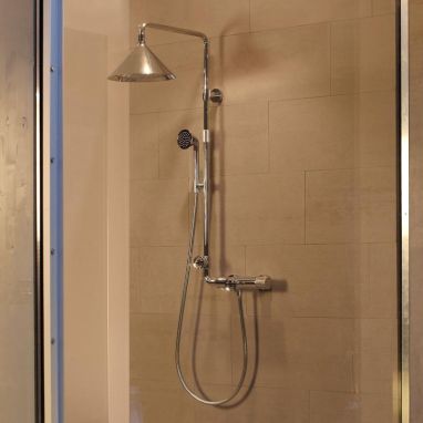 AXOR Душевая система термостатическая настенная Showers/Front (26020000)