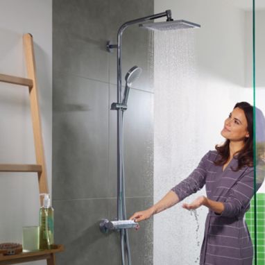 HANSGROHE Душевая система термостатическая настенная Crometta E (27271000)