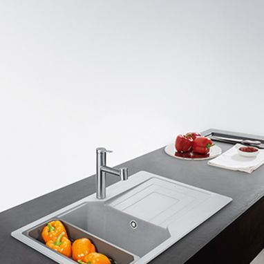 FRANKE Смеситель для кухни однорычажный с выносным шлангом TANGO NEO Pull Out Spray нержавеющая сталь (115.0596.389)
