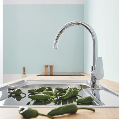 GROHE Смеситель для кухни однорычажный Bau Edge (31233001)