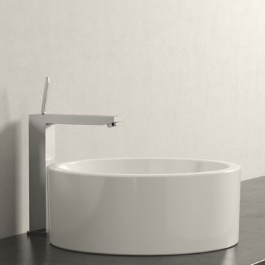 GROHE Смеситель для умывальника однорычажный Eurocube Joy (23661000)
