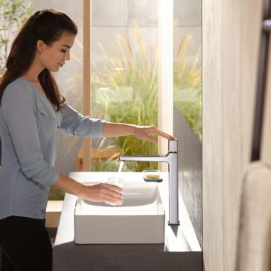 HANSGROHE Смеситель для умывальника однорычажный Metropol (32572000)