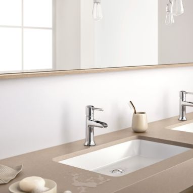 HANSGROHE Смеситель для умывальника однорычажный Talis Classic (14127000)