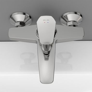 AM.PM Смеситель для ванны однорычажный Gem (F9010000)