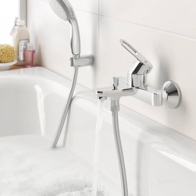 GROHE Смеситель для ванны однорычажный BAU LOOP (23603000)